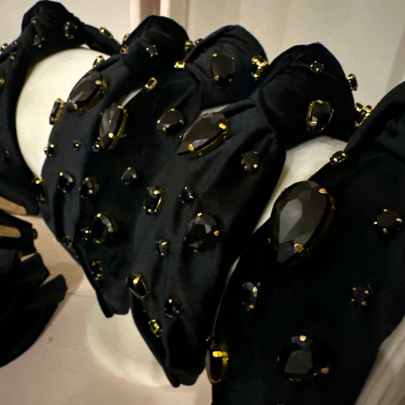 CHRISTMAS SHOW LISTING - Picture 6 of 14